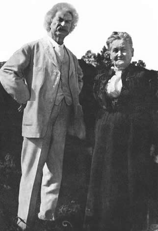 Clemens and Laura Hawkins