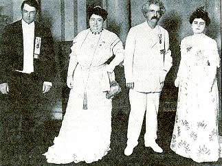 Photo of Twain at Robert Fulton celebration