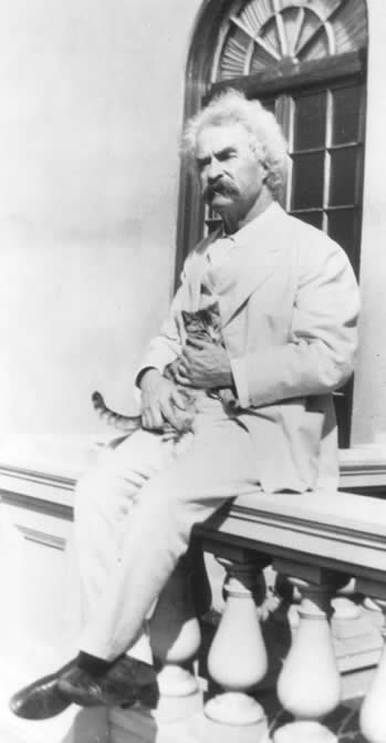 Twain with cat